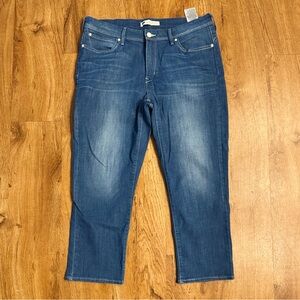 Levis Women’s Size 16 Mid Rise Skinny Blue Jeans Stretch Denim Measure 33" Waist